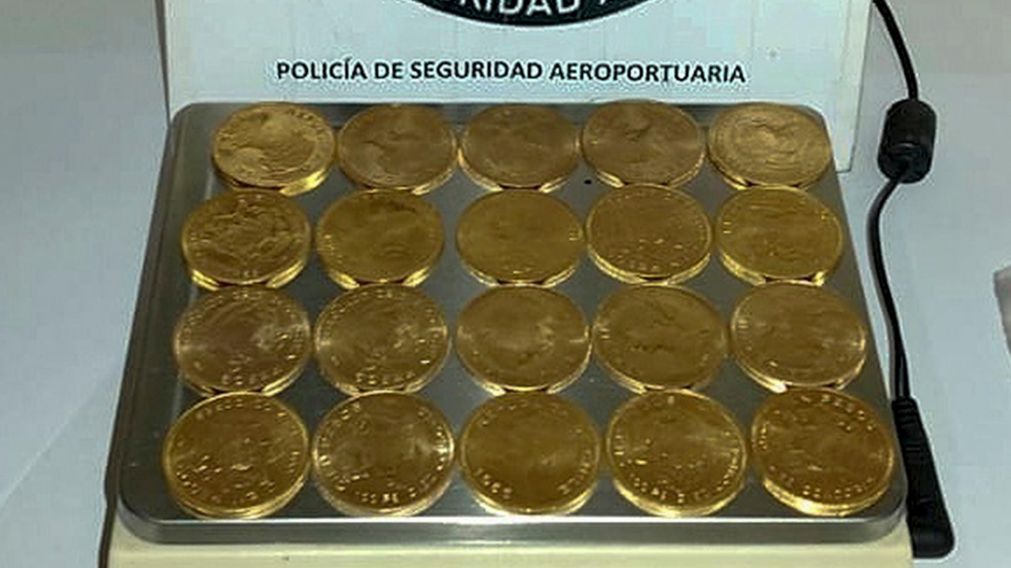 Aeroparque: secuestran 107 monedas de oro valuadas en más de 23 millones de pesos.