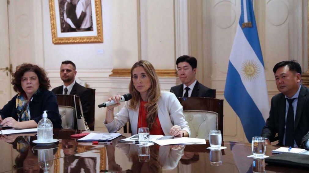 Nicolini asegur� que el pa�s "seguir� avanzando de manera sostenida" con el plan de vacunaci�n contra el Covid.