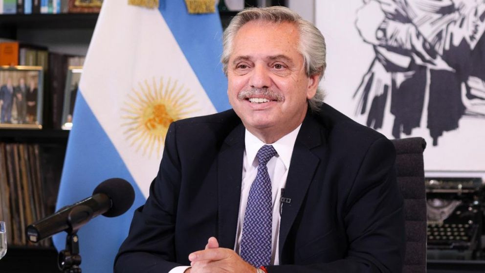 En las últimas semanas el ritmo de vacunación se aceleró y casi un tercio de la población ya recibió la primera dosis.