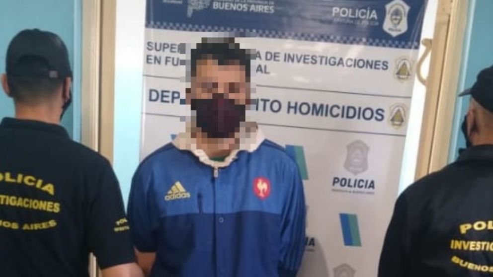 Este es el secuestrador que fue capturado por los investigadores policiales.