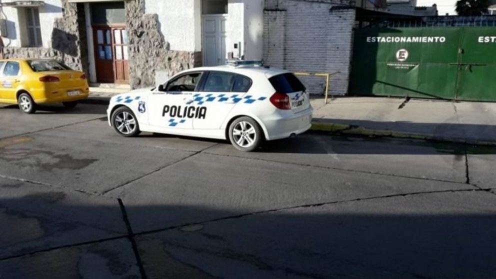 La policía tuvo que intervenir en una pelea entre madre e hija