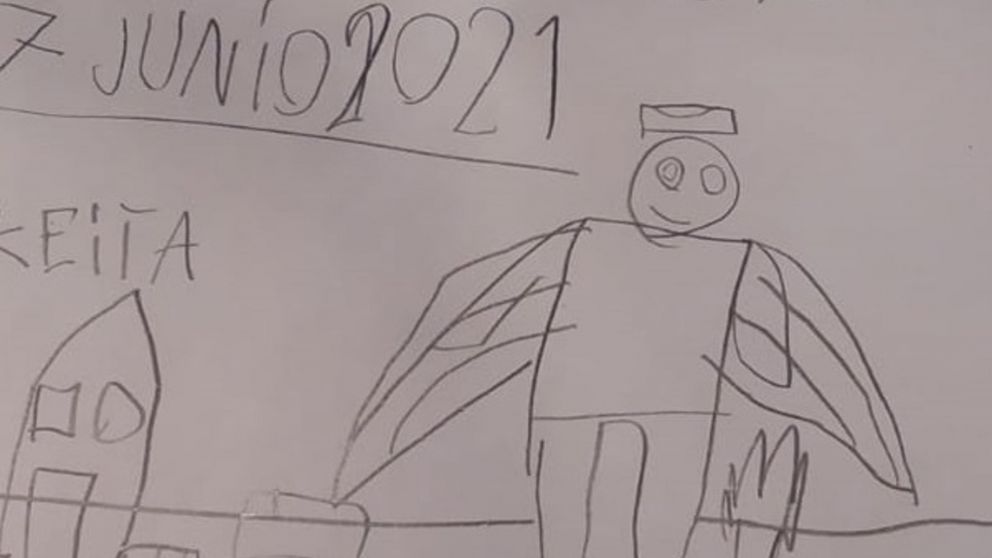 Niño español conmovió con una carta que les escribió a sus abuelos fallecidos para saber si estaban bien.