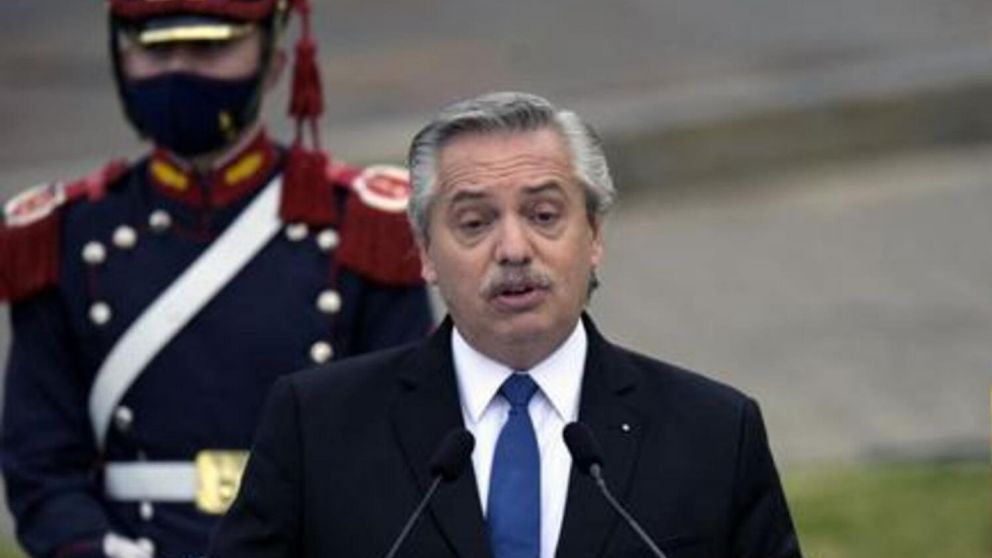 Alberto Fernández se disculpó vía Twitter por una polémica frase.