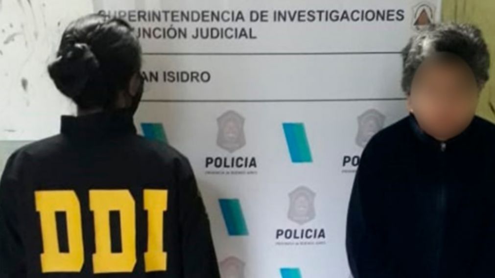 Esta es la monja que fue detenida por los investigadores policiales.