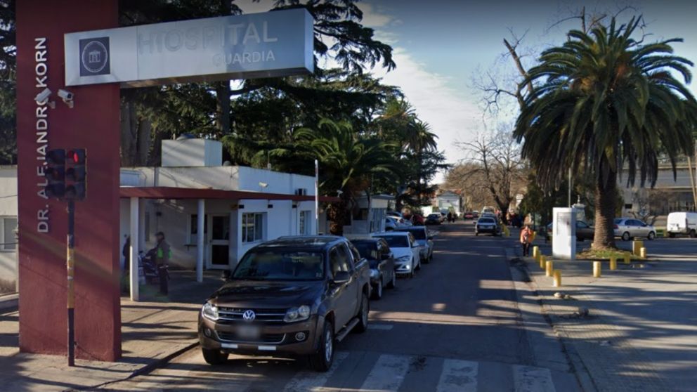 El hombre baleado tuvo que ser asistido en el Hospital de Melchor Romero.