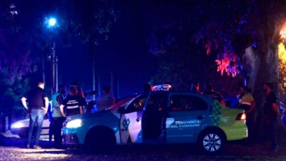 La fiesta clandestina le sali� mal a un joven en La Plata (Twitter).