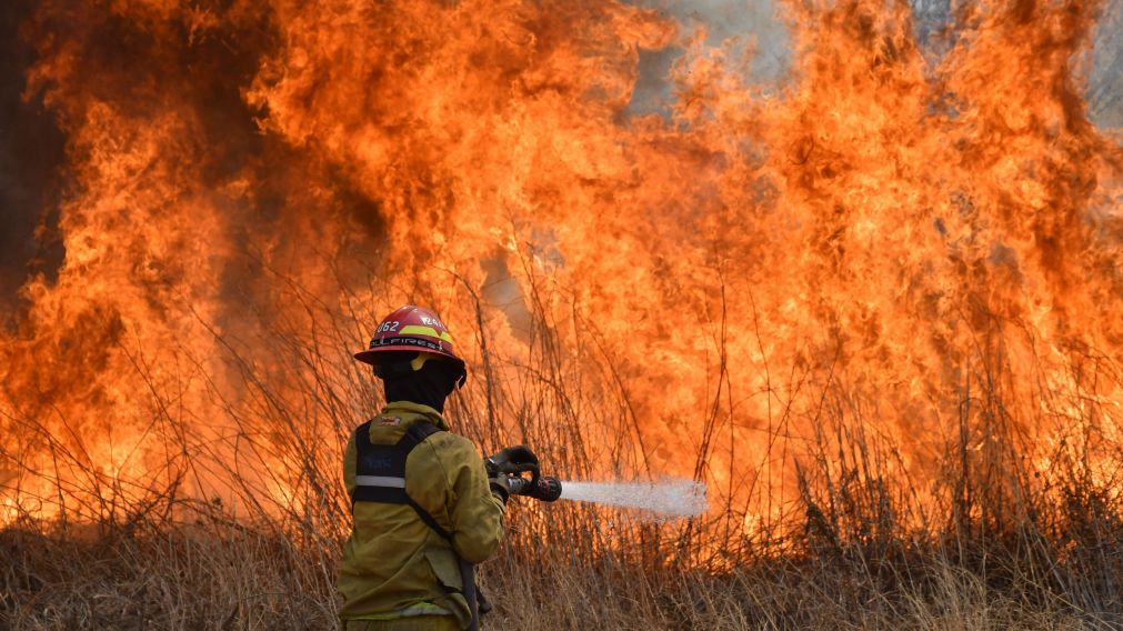 Trás un año muy duro, de incendios forestales, los Bomberos Voluntarios serán reconocidos en su día.