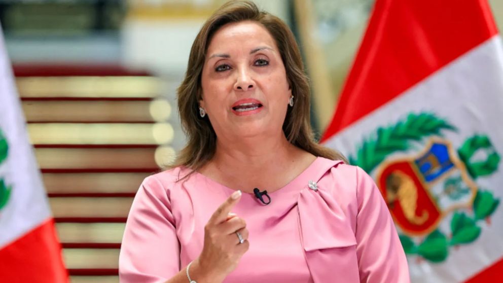 La presidenta Dina Boluarte fue destituida por “permanente incapacidad moral”.