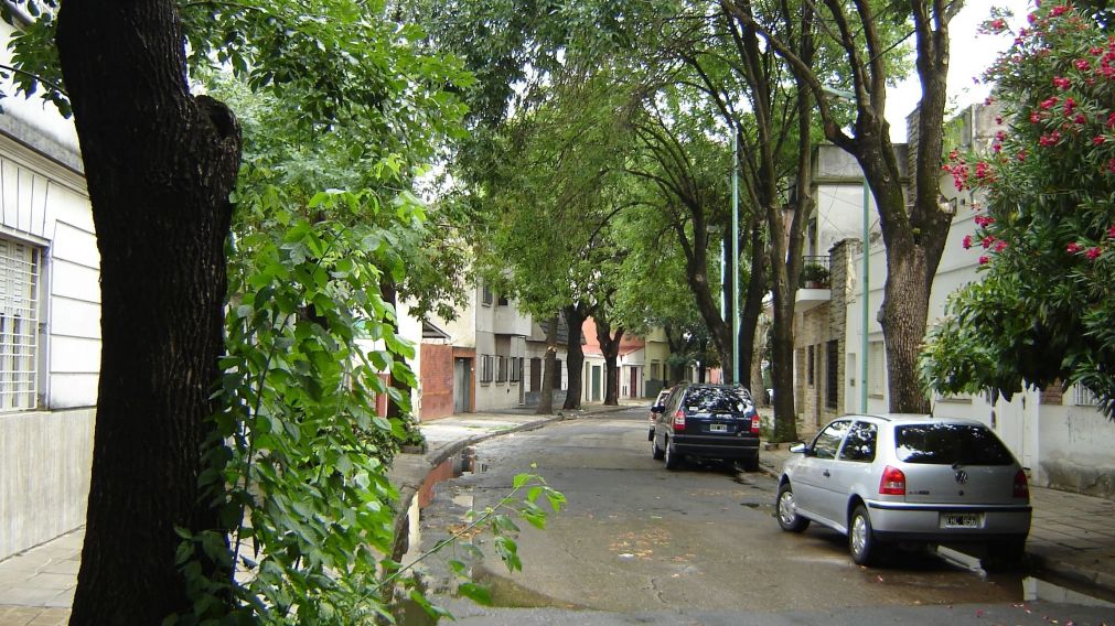 Un barrio residencial con buena oferta de alquiler y acceso al subte.