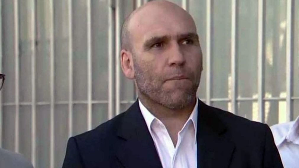 El fiscal Carlos Arribas a cargo de la investigaci�n del triple crimen.