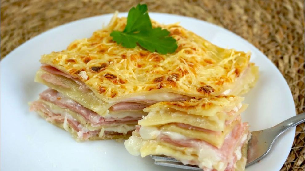 Prepara una lasaña de jamón y queso en tiempo récord y con mucho sabor.