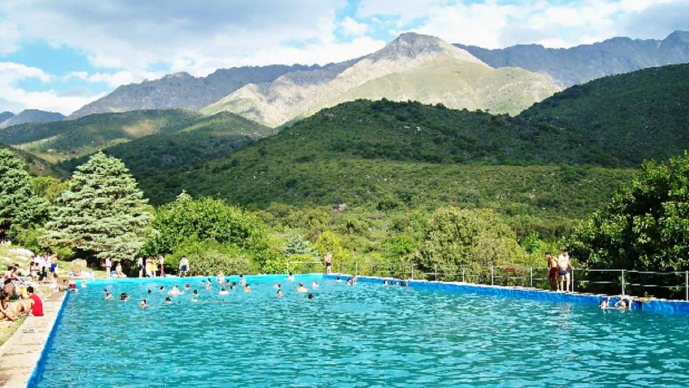 Escapada a las sierras cordobesas: descubre un rincón secreto lleno de naturaleza y tranquilidad.
