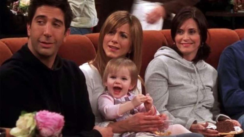 Así luce hoy la beba que interpretó a Emma Geller Green, la hija de Ross y Rachel en Friends.