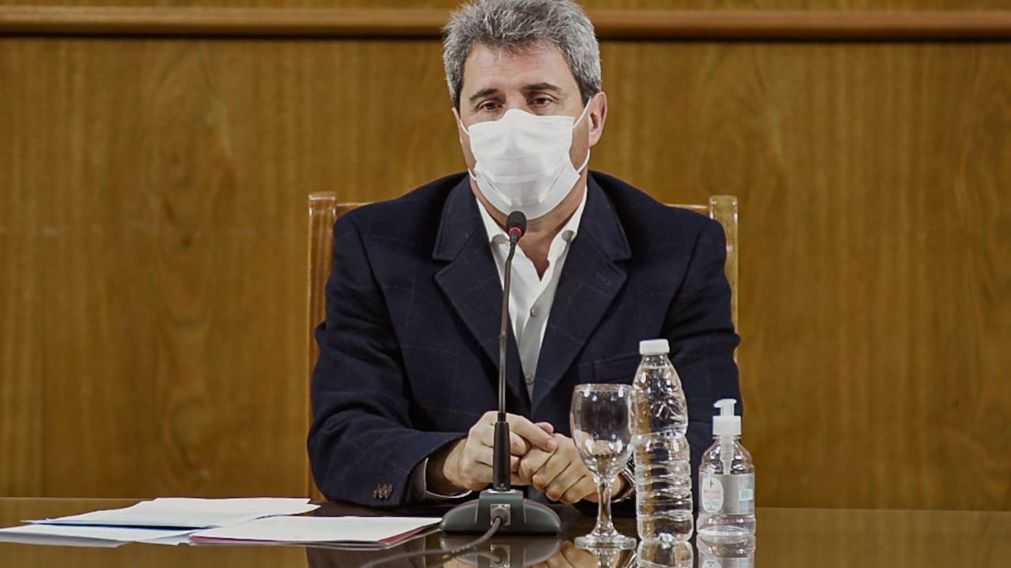 Sergio Uñac lanzó un programa para proteger el trabajo de más de 15 mil sanjuaninos.