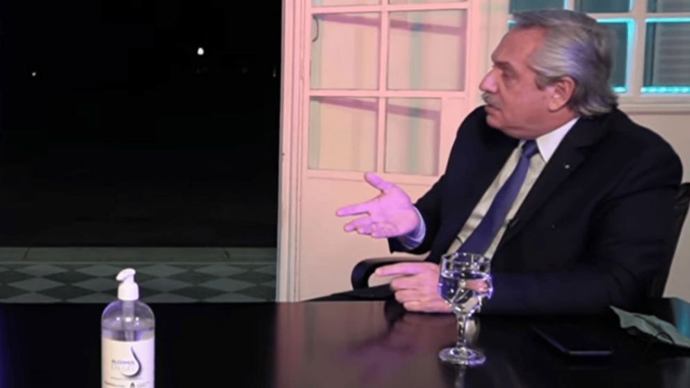 Alberto Fern�ndez cont� los detalles de su negociaci�n con el prestigioso laboratorio (Captura de video).