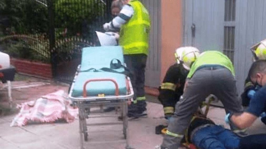 Un ladrón murió al estrellarse contra una reja cuando escapaba (Gentileza "El Liberal").