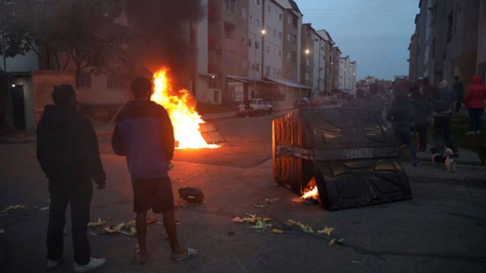 Vecinos reclaman que viven diariamente en medio de una "guerra narco".