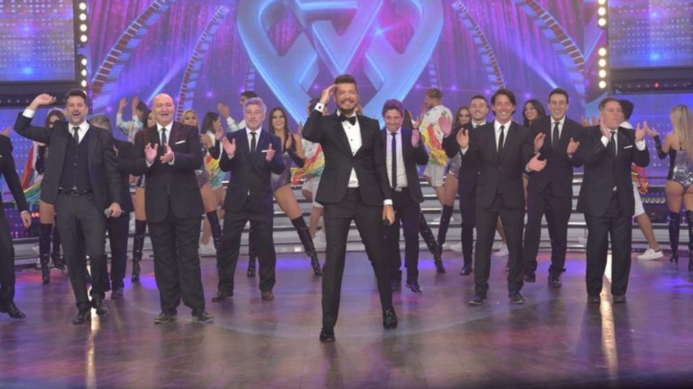 El especialista en materia de Covid criticó lo que ocurre en estudios de televisión por brindar un mensaje "como si no pasara nada".