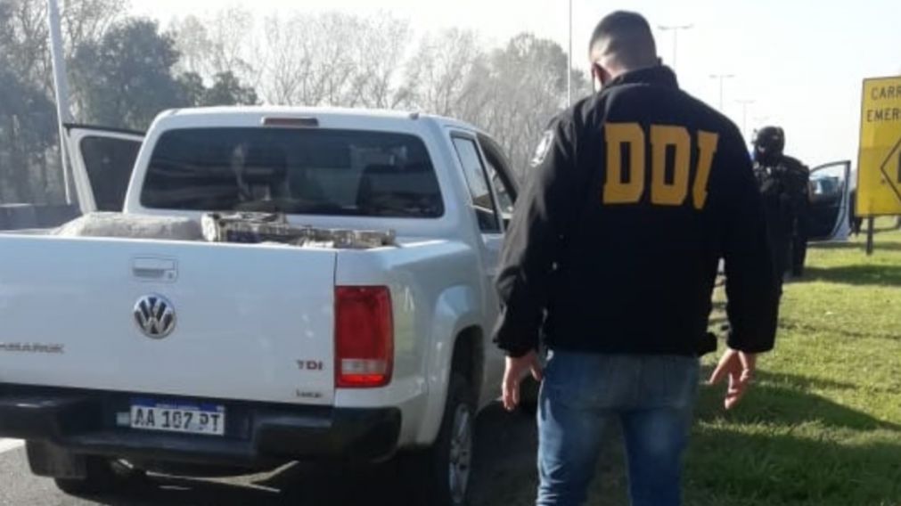 Esta es la camioneta que había sido robada por ambos malvivientes.