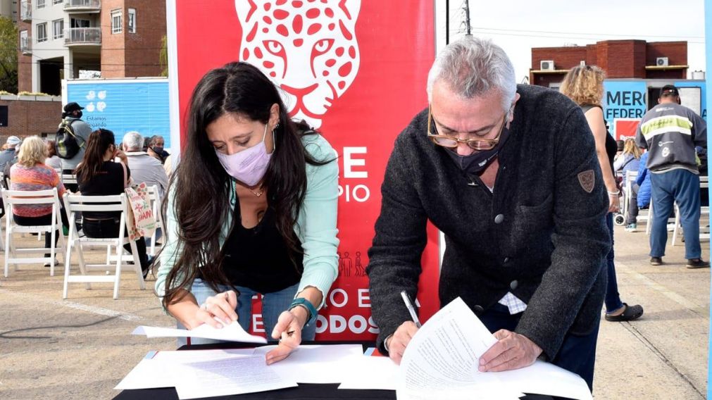 Comenz� en Tigre el Mercado Federal Ambulante para fomentar el consumo interno a precios accesibles.