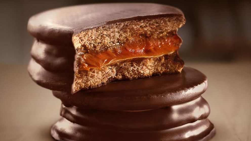 La empresa de los icónicos alfajores buscaría mejorar la calidad de sus productos con el nuevo trigo modificado, pero el acuerdo recibió duras críticas en las redes sociales.