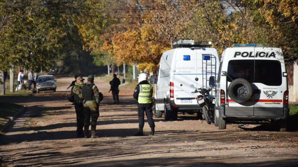Un hombre mat� a su hermano a los pocos metros en fiesta clandestina.