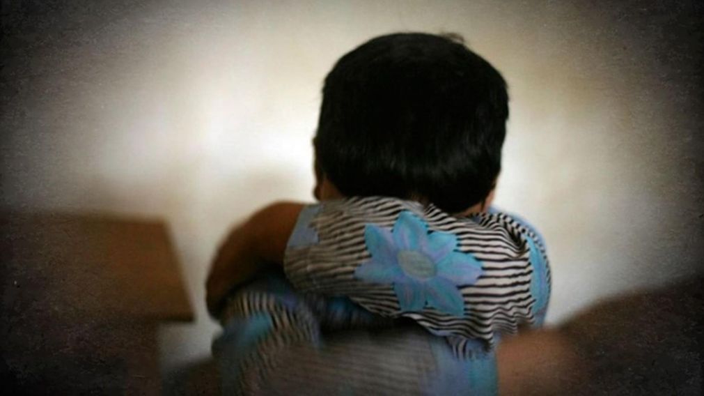 Un menor de 4 años fue abusado por su padrino.