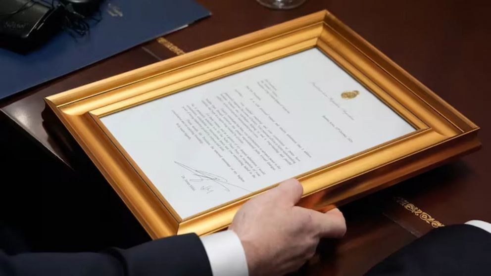 El obsequio que Javier Milei le entregó a Donald Trump.