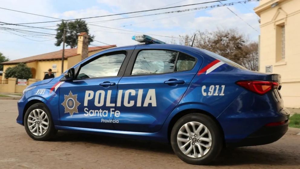 El cuerpo fue encontrado en el arroyo Ibarlucea y su intersección con la ruta nacional 34 en Rosario (Imagen Policía Santa Fe).