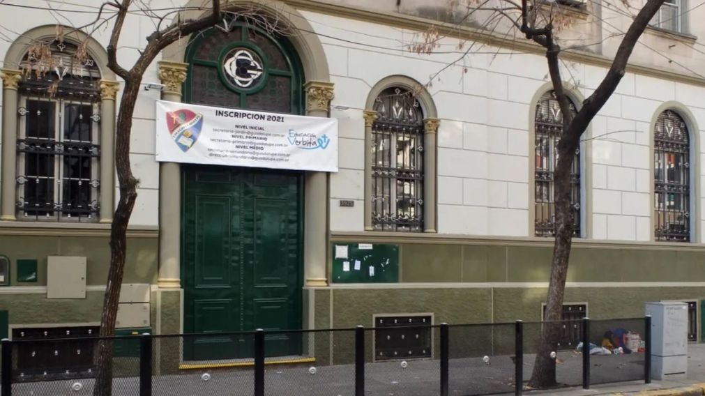El colegio en el que se produjo la explosi�n (Foto NA-archivo).