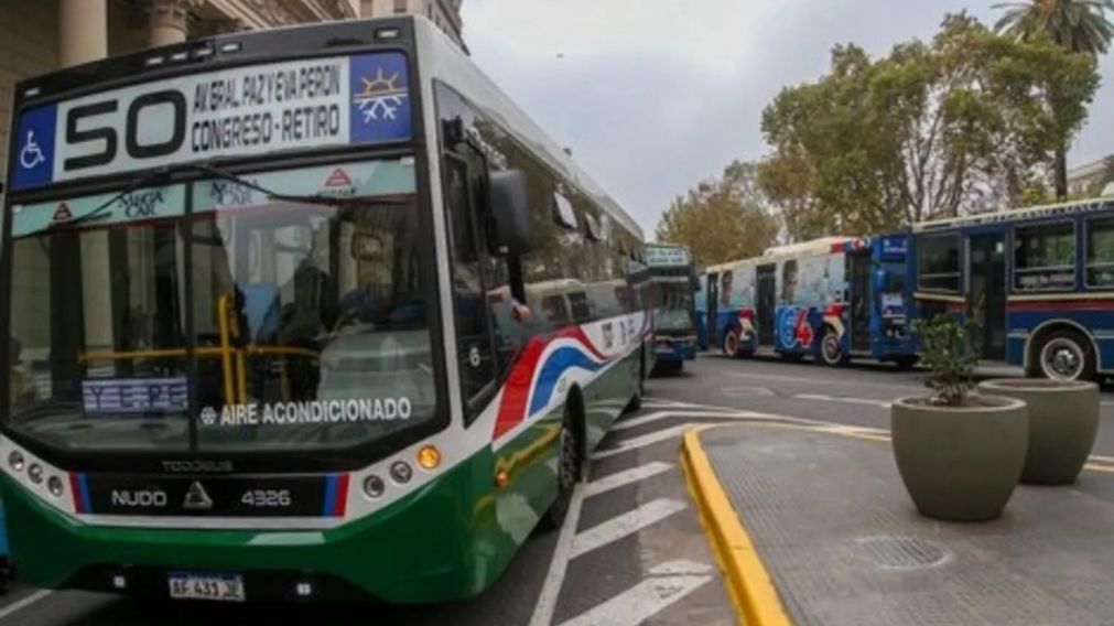 Las tarifas de los colectivos aumentar�n 4,1% en CABA y la provincia de Buenos Aires.