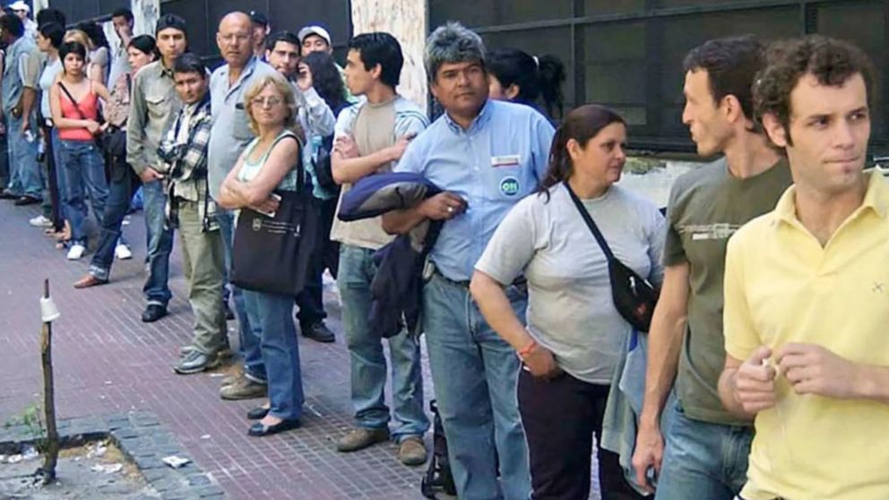 Secretaría de Trabajo: desde diciembre del 2023, más de 169.000 asalariados perdieron su trabajo