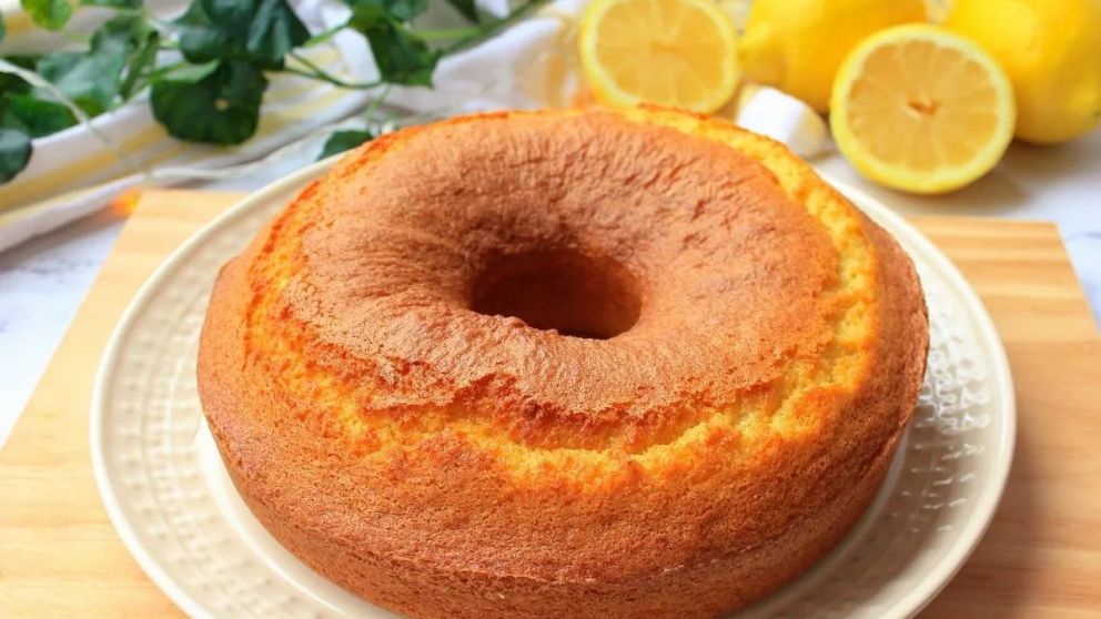 ¡Sin prender el horno!: cómo cocinar un bizcochuelo perfecto en la freidora de aire