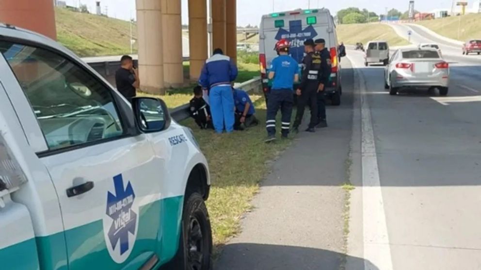 Automovilista se indignó por un control policial y atropelló a un agente en plena ruta (Imagen Policía de Córdoba).