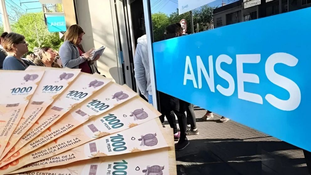 Este octubre, la ANSES paga un bono de $68.000 por única vez a determinados beneficiarios (Imagen ilustrativa).