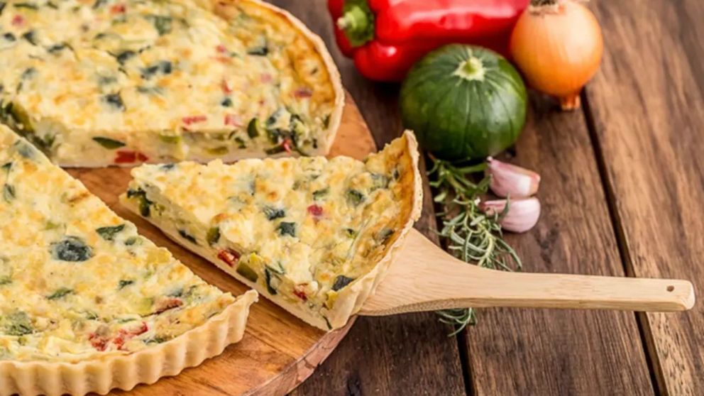 Para el almuerzo o la cena: receta fácil y fresca de tarta de zapallitos.
