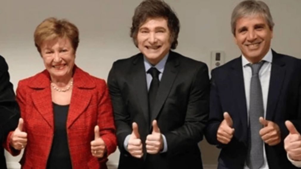 El Fondo Monetario Internacional señaló: "Se requieren esfuerzos sostenidos para mantener el ancla fiscal, fortalecer el marco de gestión monetaria y de liquidez, y aumentar los colchones de reservas".