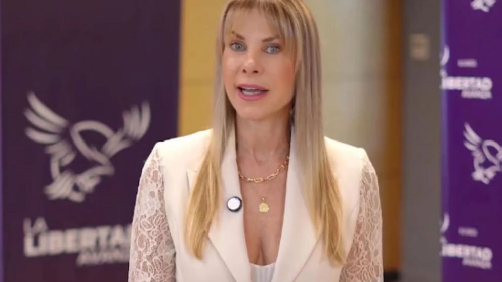 Karen Reihartd salió a aclarar sus dichos.