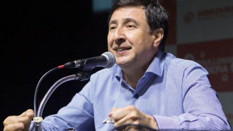 Daniel Arroyo: "La Tarjeta Alimentar es pol�tica de emergencia, no una pol�tica sostenida en el tiempo".