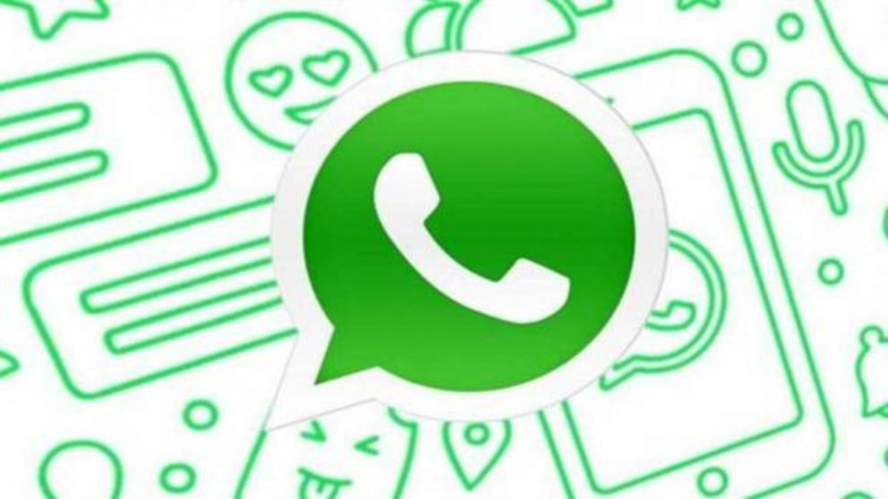 WhatsApp: la app prepara una serie de stickers que aparecerán según lo que escribas.