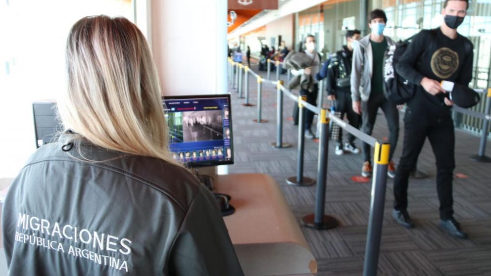 Excarcelaron al covidiota que volvi� contagiado de Miami y ocult� su PCR positivo (Imagen ilustrativa).