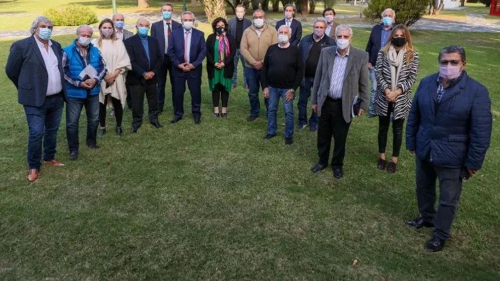 Alberto Fernández se reunió con la cúpula de la CGT.