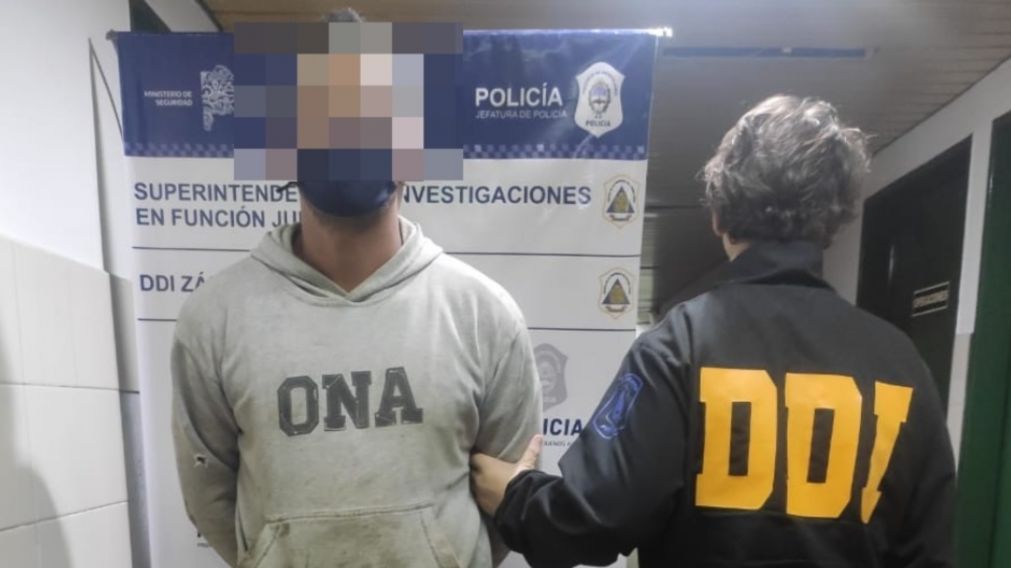 Este es el individuo que fue detenido tras ser condenado por violar a la nenita.