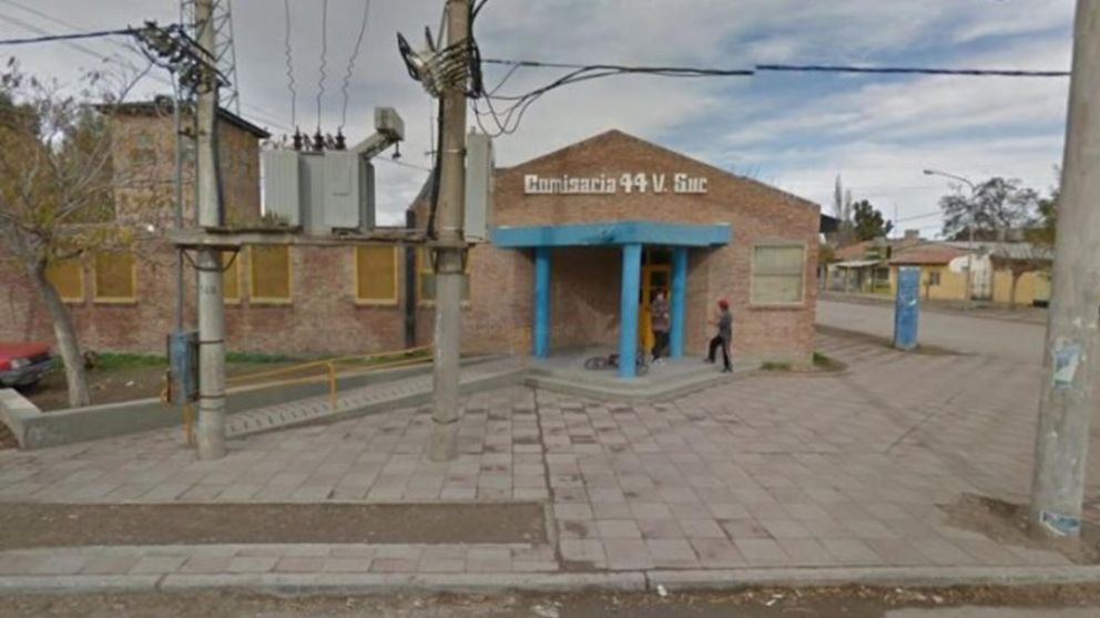 La comisaría 44 de Neuquén donde se radicaron las denuncias.