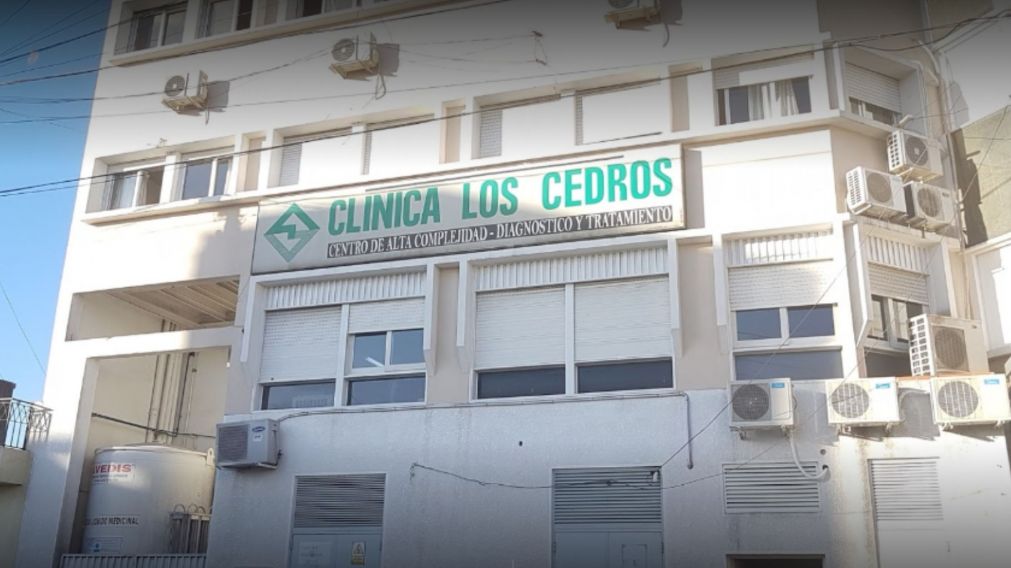 Flores fue llevado a la Clínica Los Cedros, donde murió por una insuficiencia cardíaca.