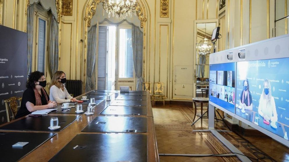 Carla Vizzotti y Cecilia Nicolini mantuvieron reuniones virtuales con China e Israel para empezar a producir la vacuna contra el covid-19.