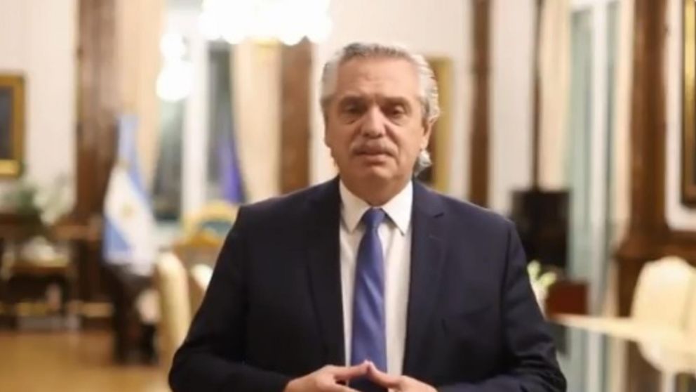 Alberto Fern�ndez protagoniz� un video que fue compartido por la cuenta de Twitter del Ministerio de Trabajo (Captura de pantalla).