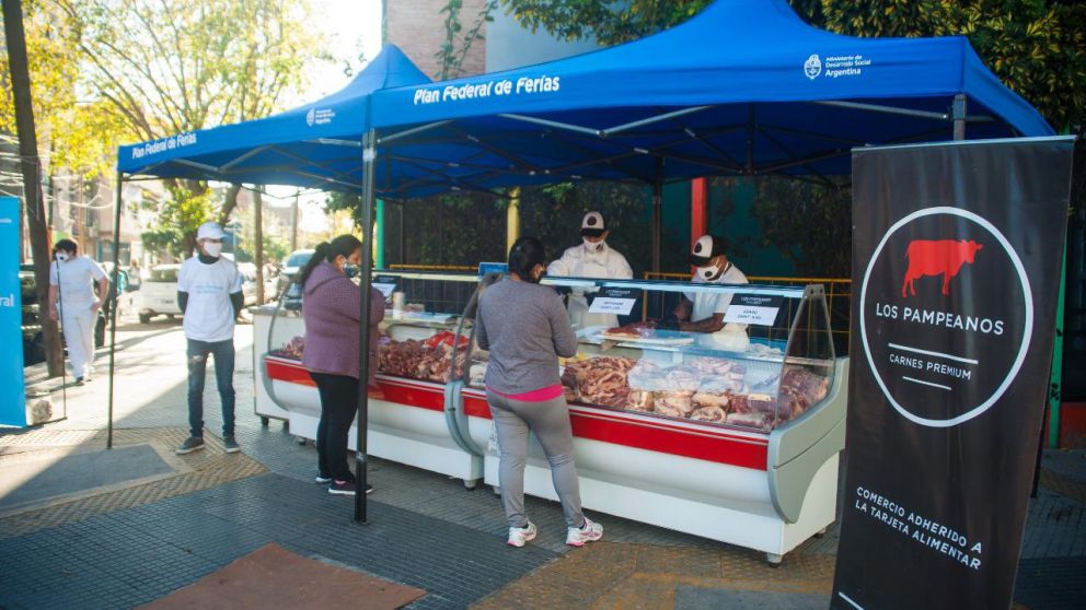 Las carnicerías estarán mañana en la feria de Florencio Varela y el viernes en Flores (CABA).