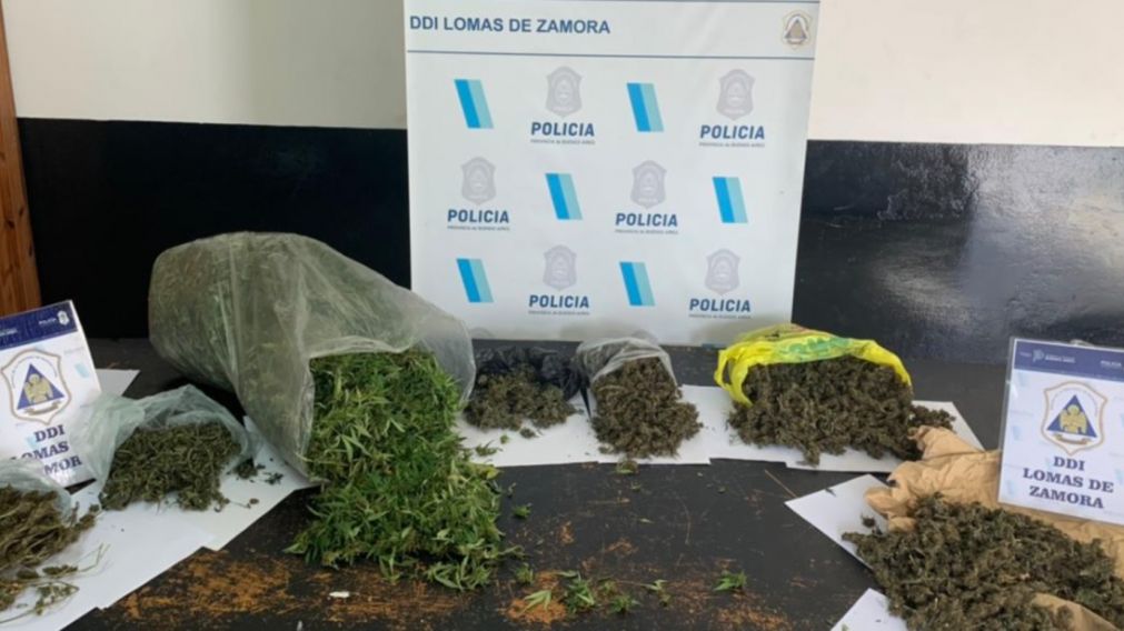 Esta es parte de la droga que fue incautada por los investigadores policiales.