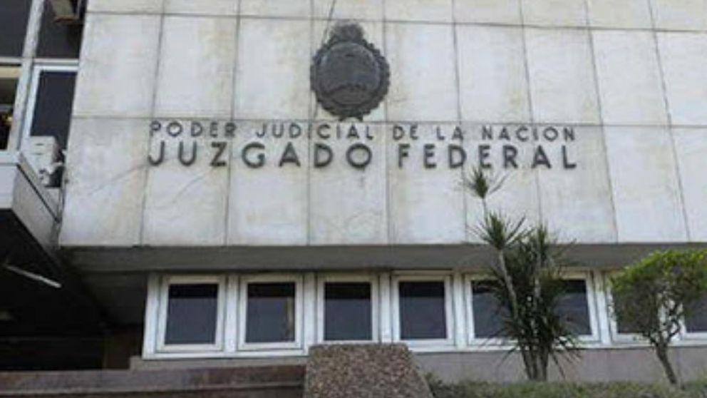 La Justicia santiagueña investiga la "pornovenganza" que sufrió una joven de parte de su ex pareja.